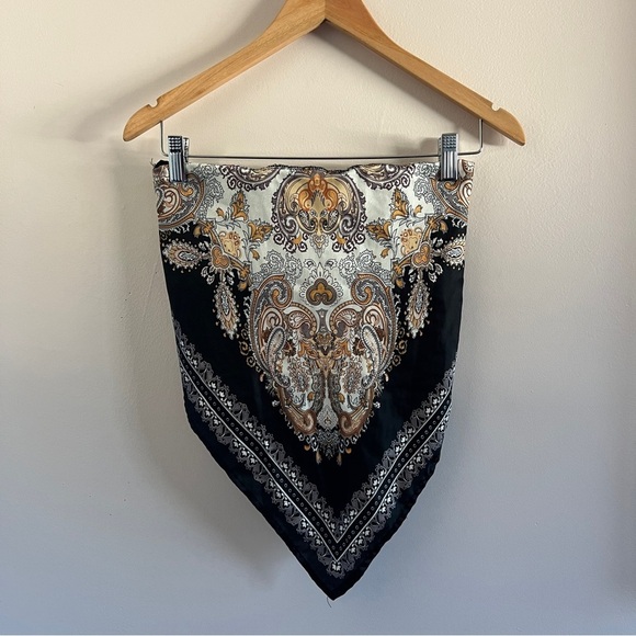 Bandanna Strapless Top - Picture 1 of 3